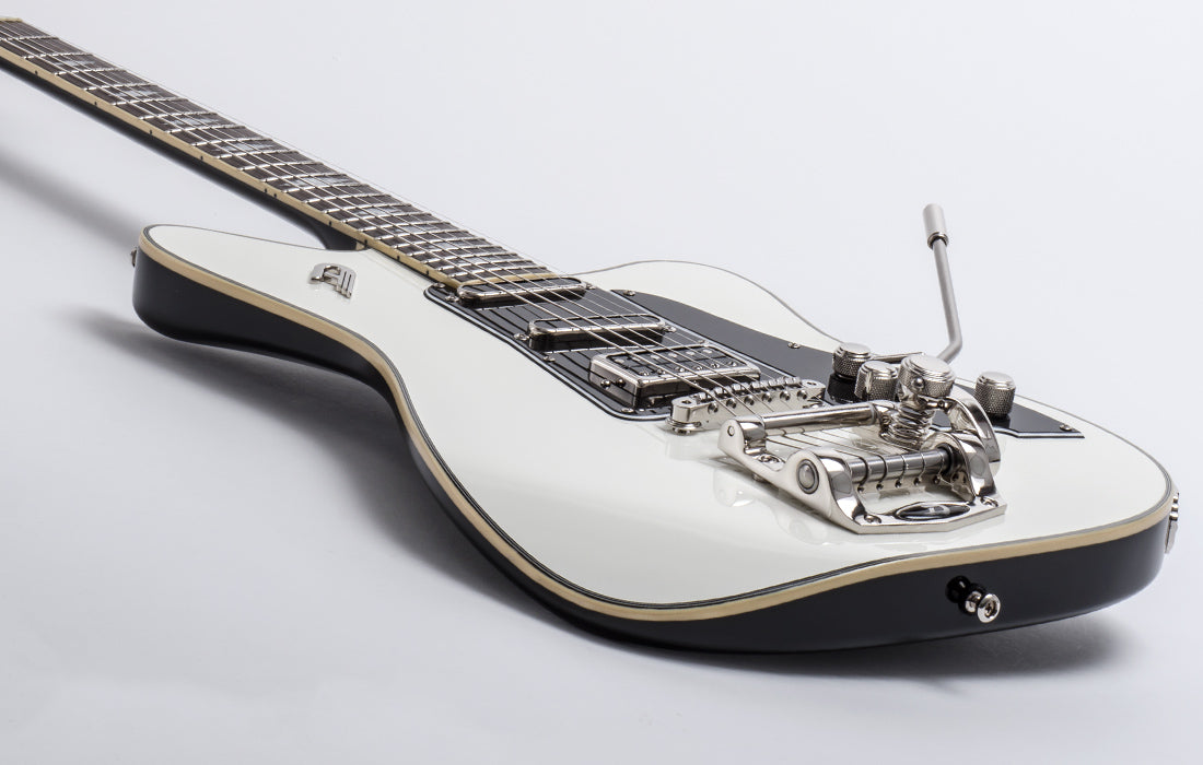 DUESENBERG PALOMA - IN FORMFIT CUSTOM CASE