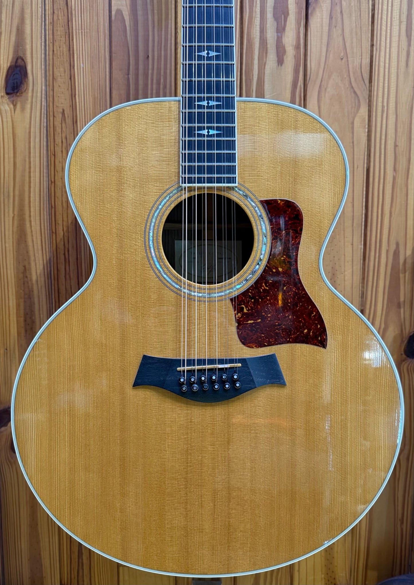 Taylor 855 Natural 12-String Jumbo Acoustic Guitar - Pre-Loved
