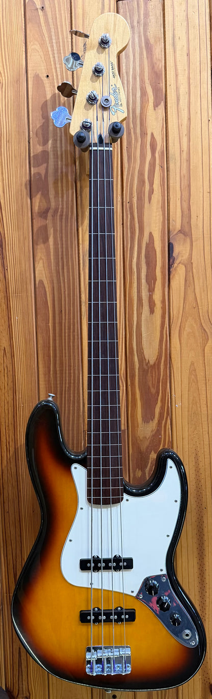 Fender Standard Fretless Jazz Bass - Brown Sunburst - Pre-Loved