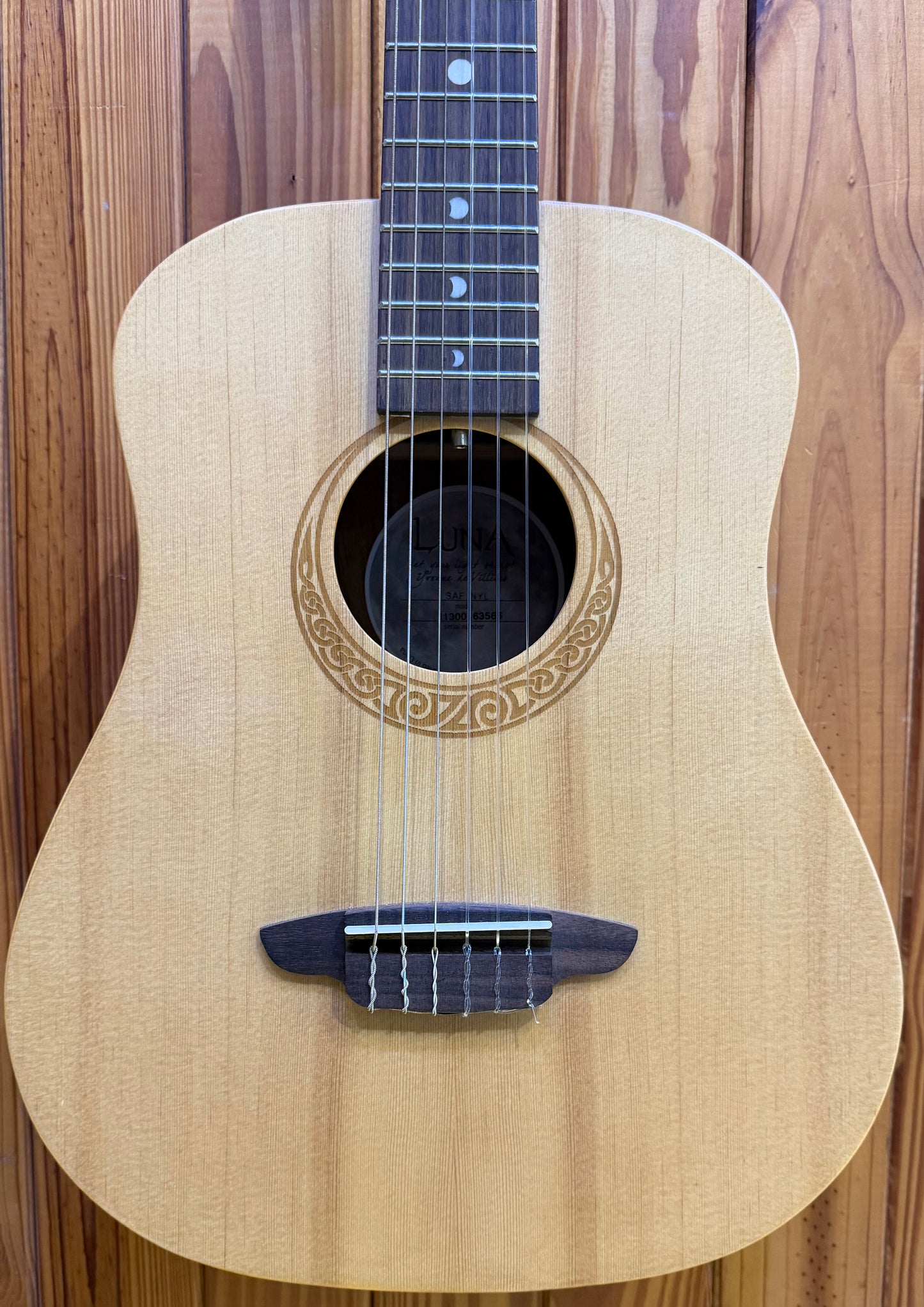 Luna Safari Nylon Travel Guitar - Pre-Loved