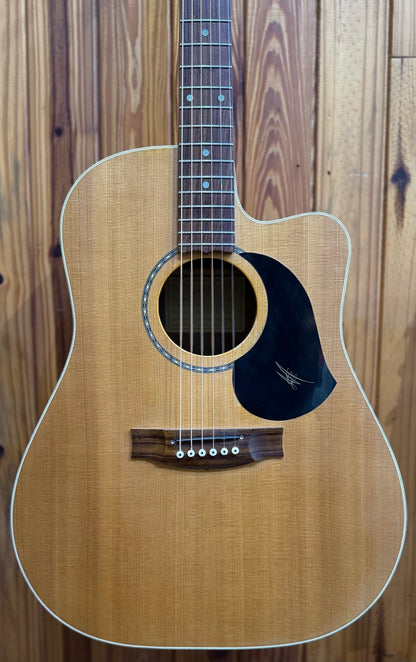 Maton EM325C Acoustic Guitar - Pre-Loved