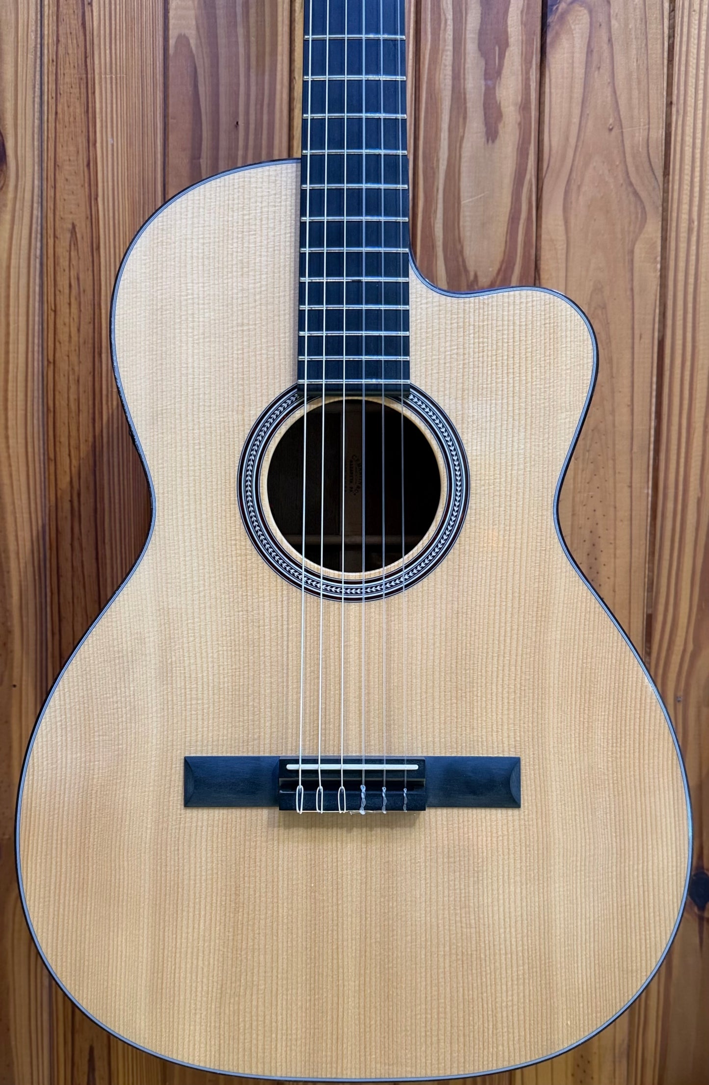 Martin 000C Nylon 12th Fret Cutaway Classical Guitar - Pre-Loved