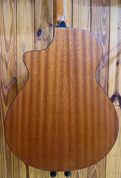 Breedlove ABJ250/SM5 5-String Acoustic Bass - Pre-Loved