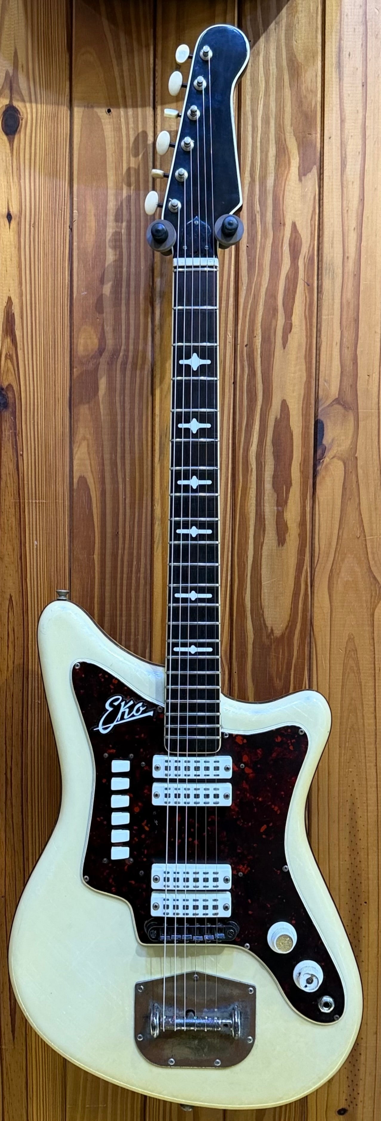 Eko 500 V4 Circa 1962 Made in Italy Electric Guitar - White Sparkle - Pre-Loved