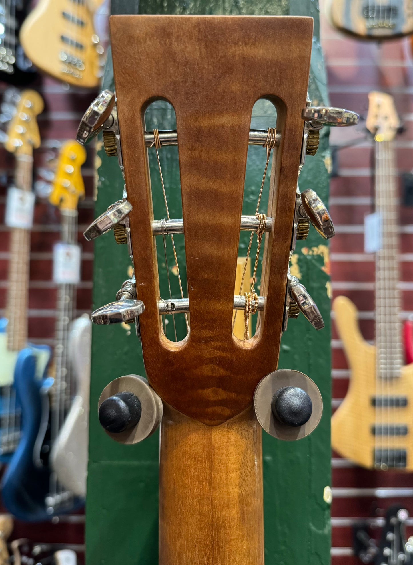 Burrows Triple 0 Parlour #009 w/ Pickup & Hard Case