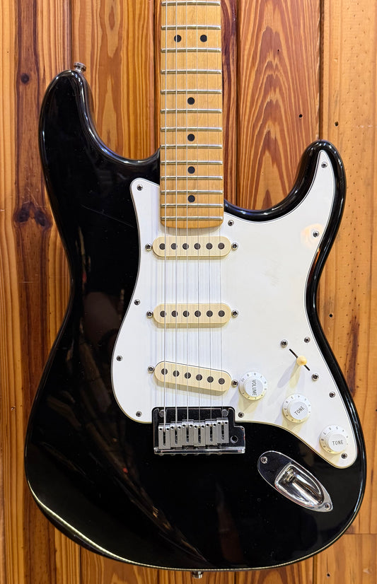 Fender 1997 American Standard Stratocaster - Black - Pre-Loved