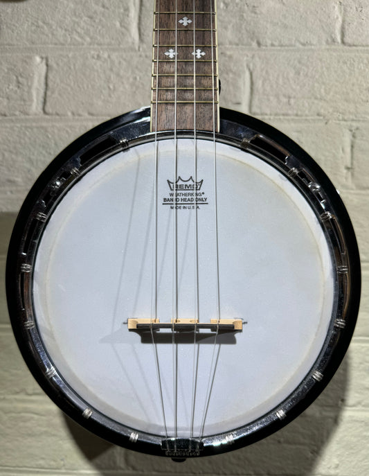 Oakridge Closed Back Banjo/Ukulele w/Hardcase - Pre-Loved