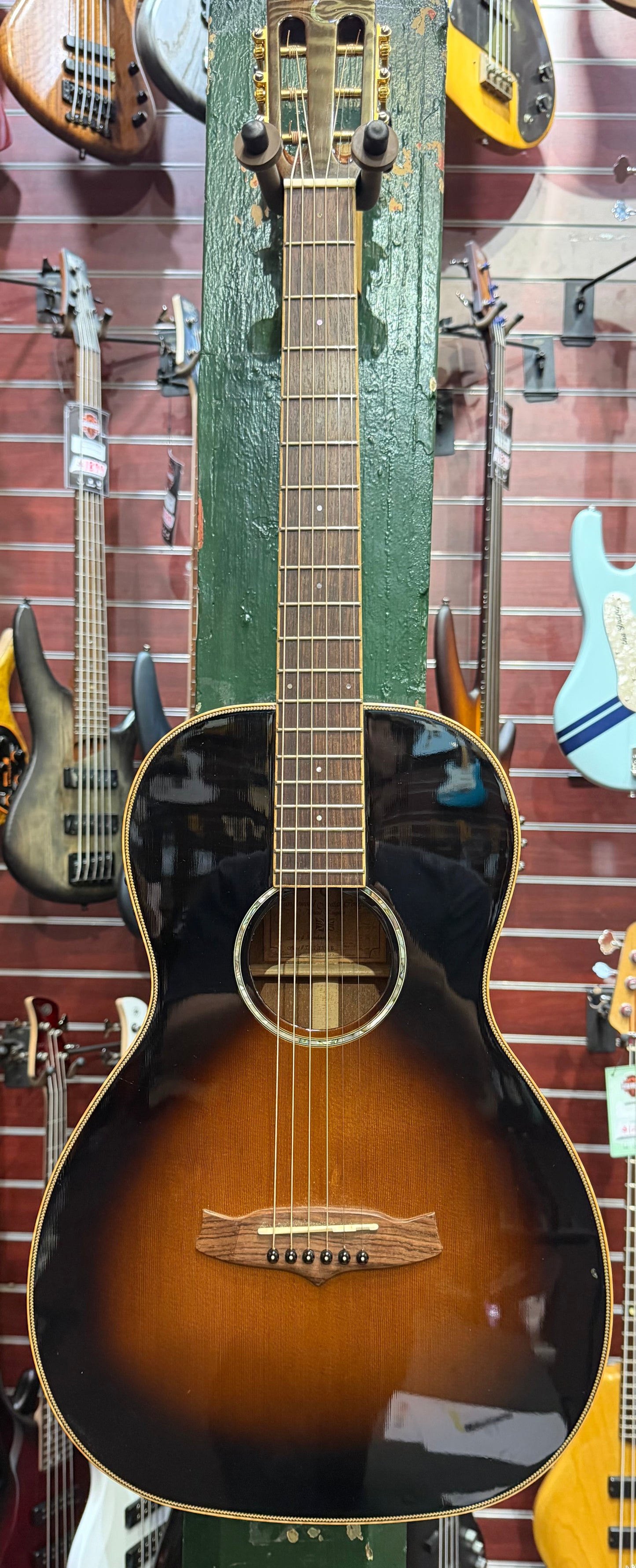 Tanglewood TW73 VSB Parlour Acoustic Guitar w/ Hardcase - Vintage Sunburst - Pre-Loved