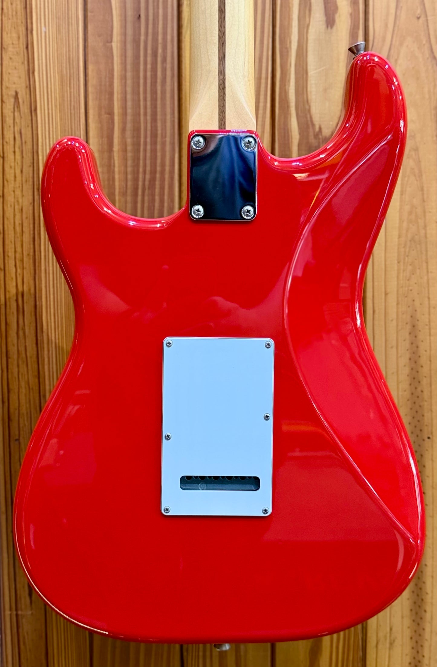 Fender Made in Japan Hybrid II Stratocaster Moderna Red - Pre-Loved