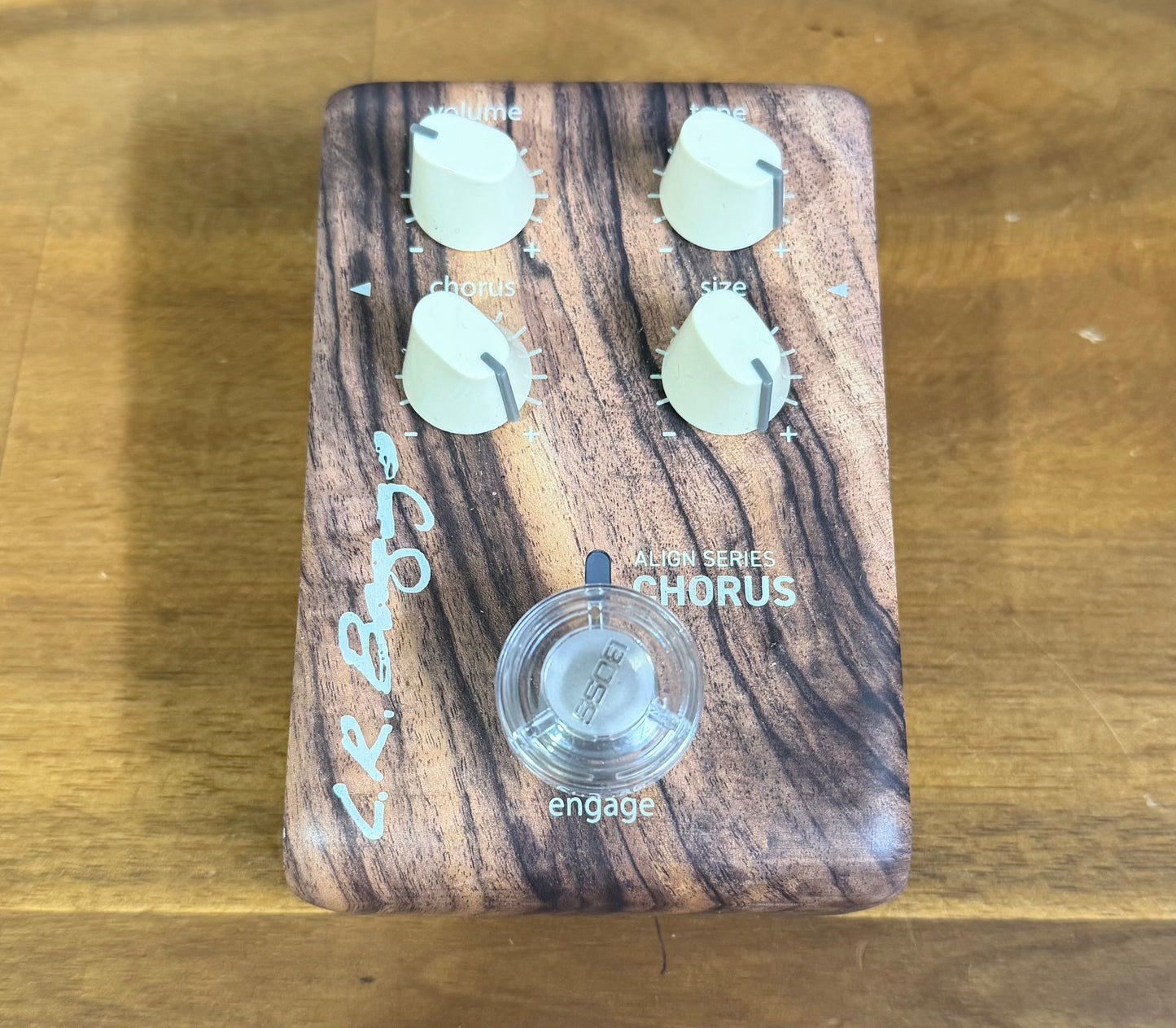 LR Baggs Align Series Chorus Pedal - Pre-Loved
