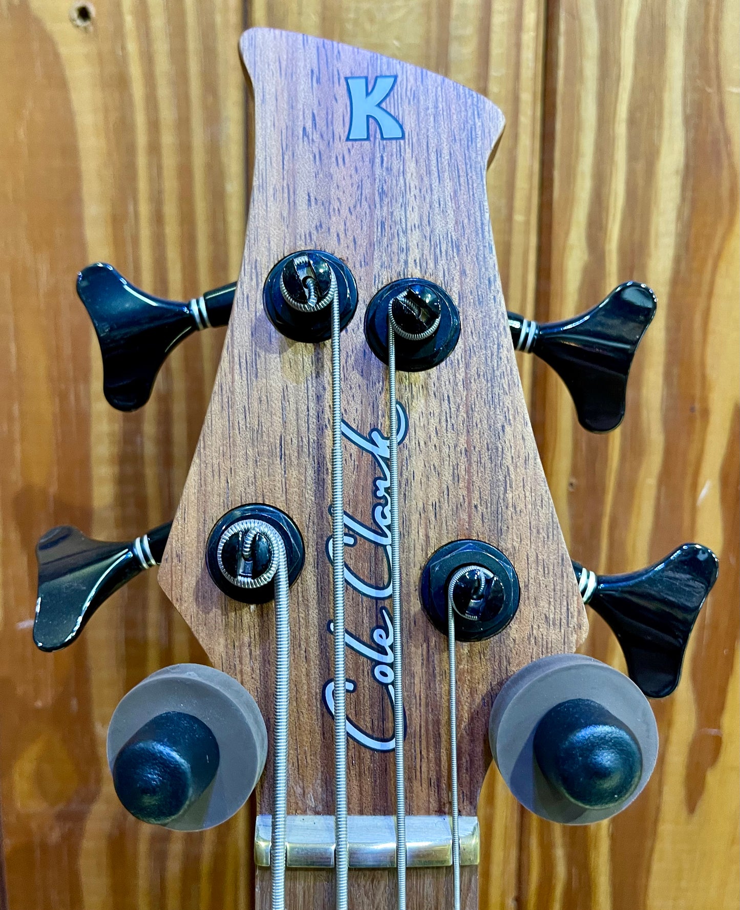 Cole Clark LLB4-BL Long Lady 4-String Bass Bunya/Blackwood