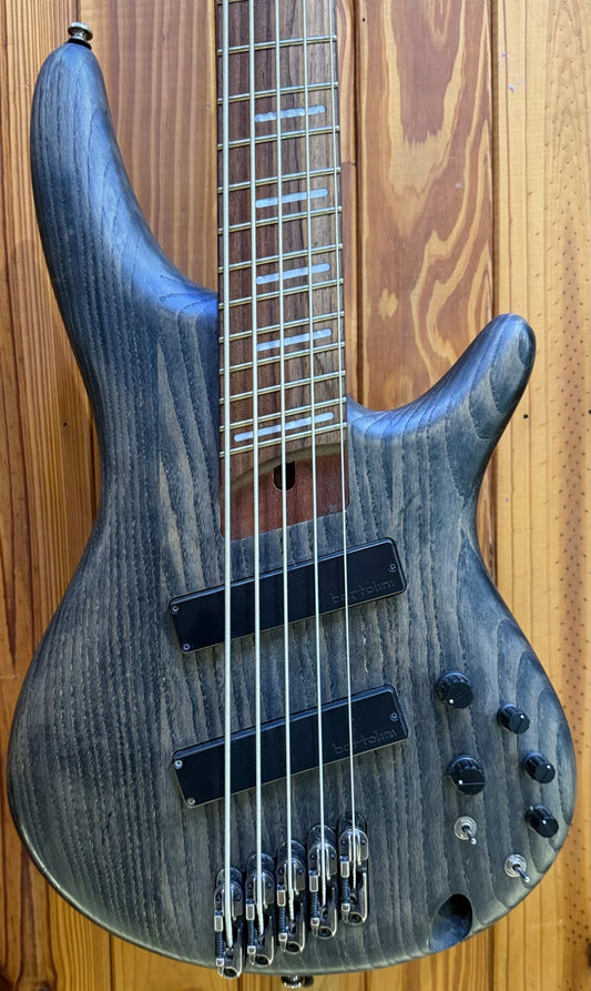 Ibanez SRFF805 Fan Fret 5-String Bass - Pre-Loved