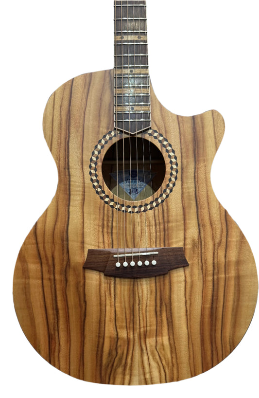 Cole Clark CCSRDLXANEC-CLCLR 'Studio Recording Deluxe'  - 60k Edition - Camphor Laurel