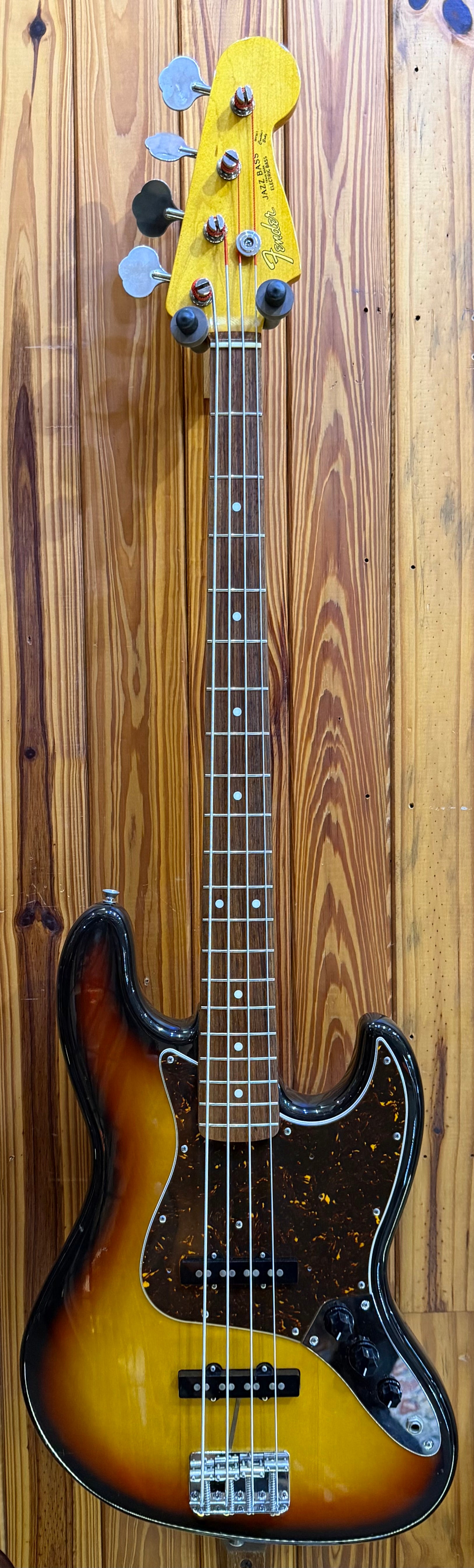 Fender Made in Japan '62 Reissue Jazz Bass - 3-Tone Sunburst - Pre