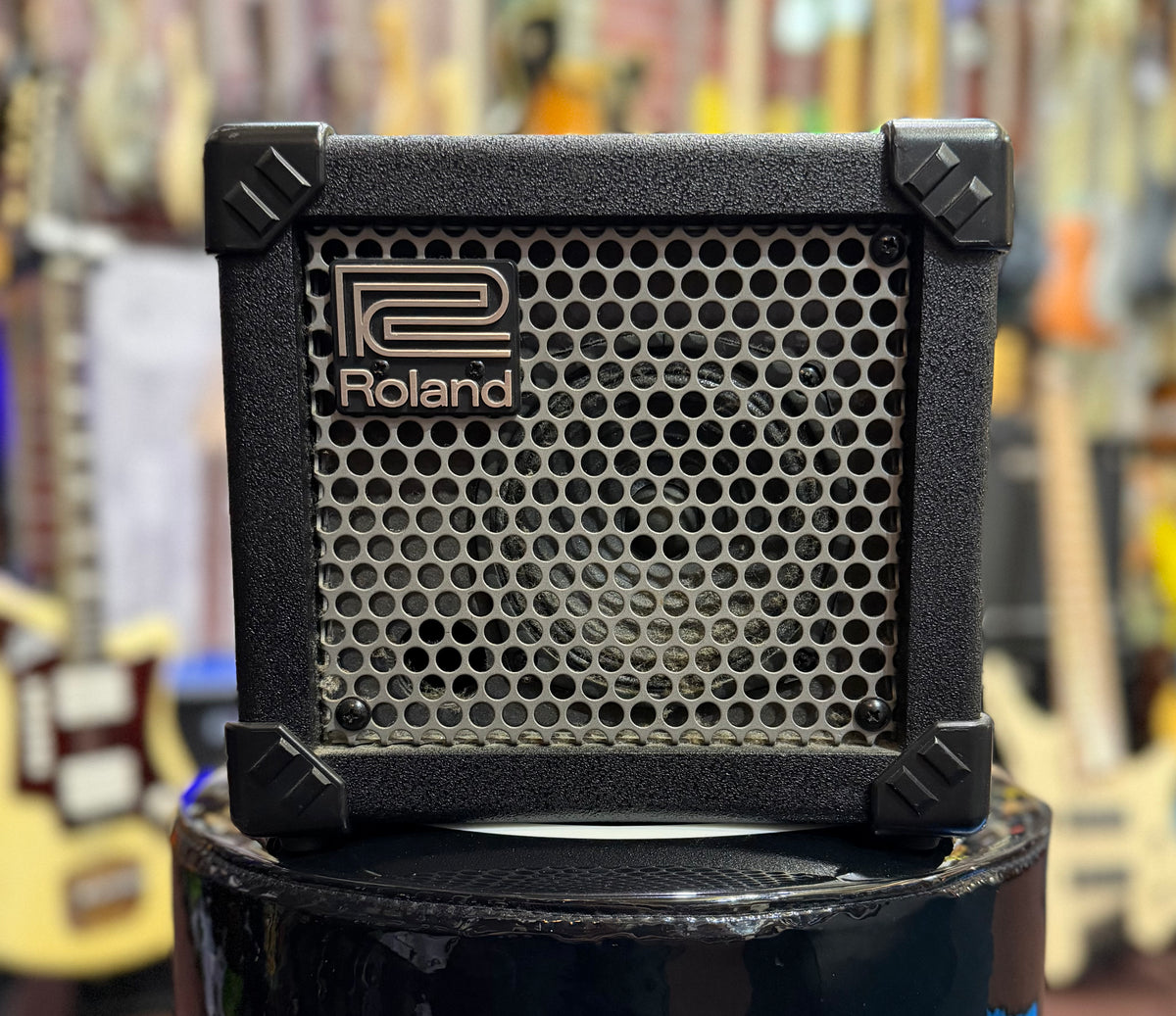 Roland Micro Cube Guitar Amplifier - Pre-Loved