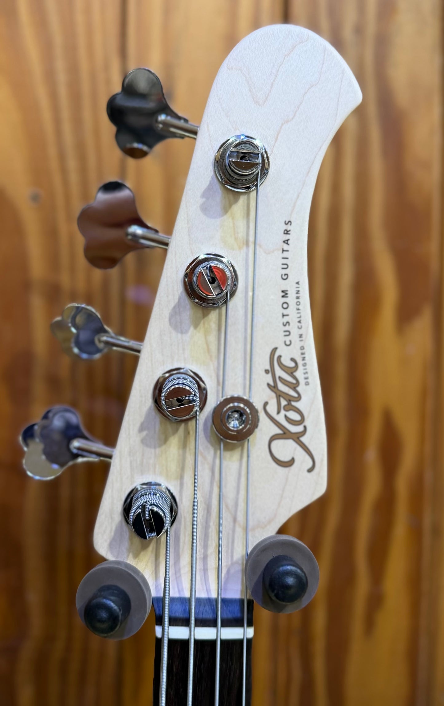 Xotic XJ-1T 4-String Jazz Bass - Alder - Black Cherry Metallic - #3653