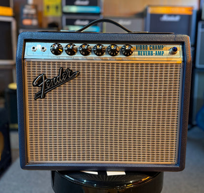 Fender '68 Custom Ltd Edition Vibro Champ Amplifier - Navy Blue - Pre-Loved
