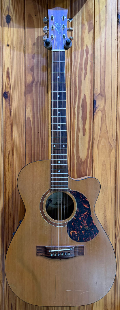 Maton SRS808C All Solid Acoustic Guitar - Cedar Top - Pre-Loved