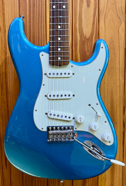 Fender Made in Japan Traditional '60s Stratocaster- Lake Placid Blue - Pre-Loved