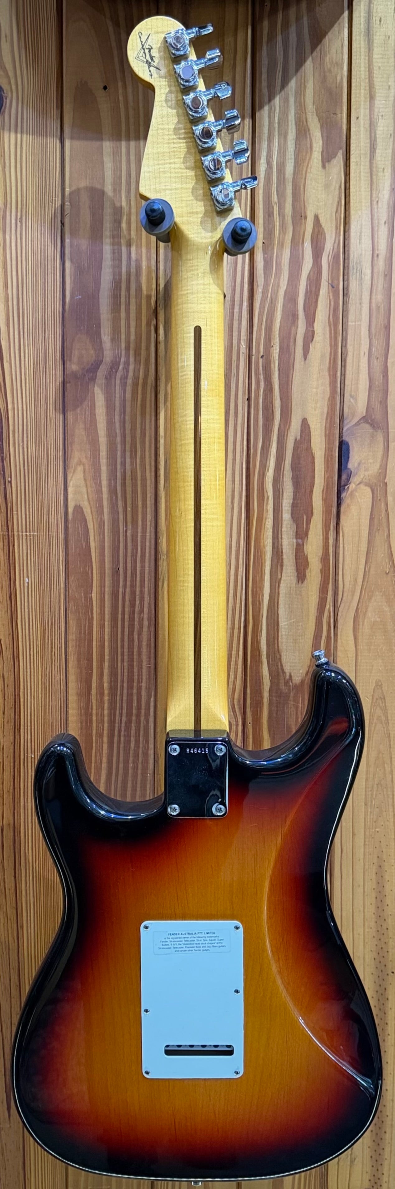 Fender Custom Shop Deluxe Stratocaster - 3-Tone Sunburst - Pre-Loved