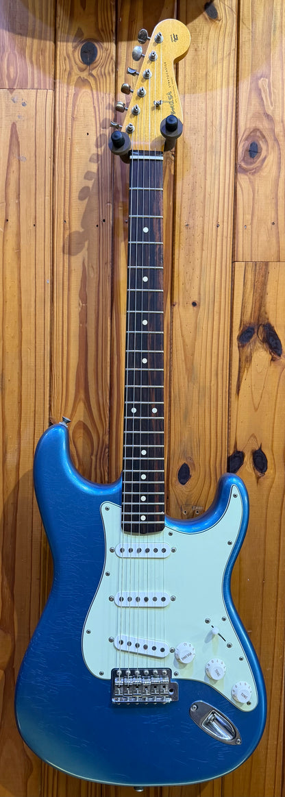 Fender Vintera II Limited Edition Road Worn '60s Stratocaster - Lake Placid Blue - Pre-Loved