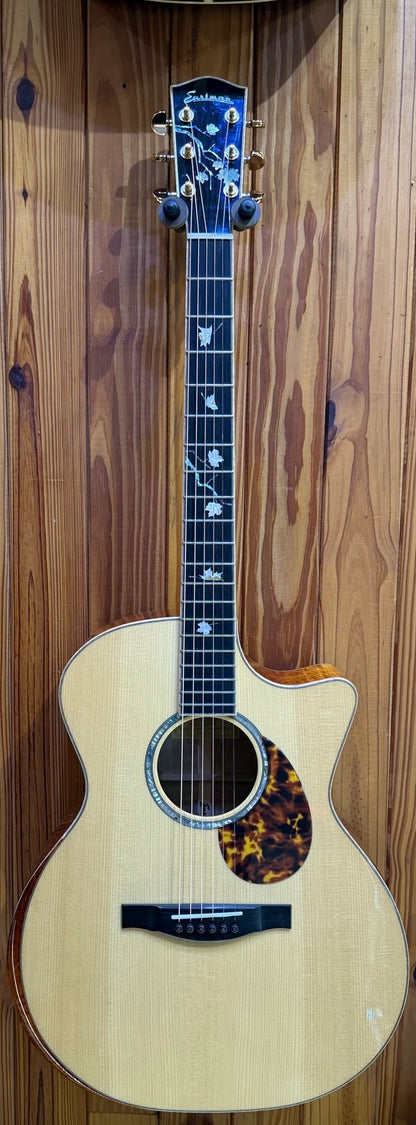 Eastman AC622CE Grand Auditorium Acoustic Guitar - Pre-Loved