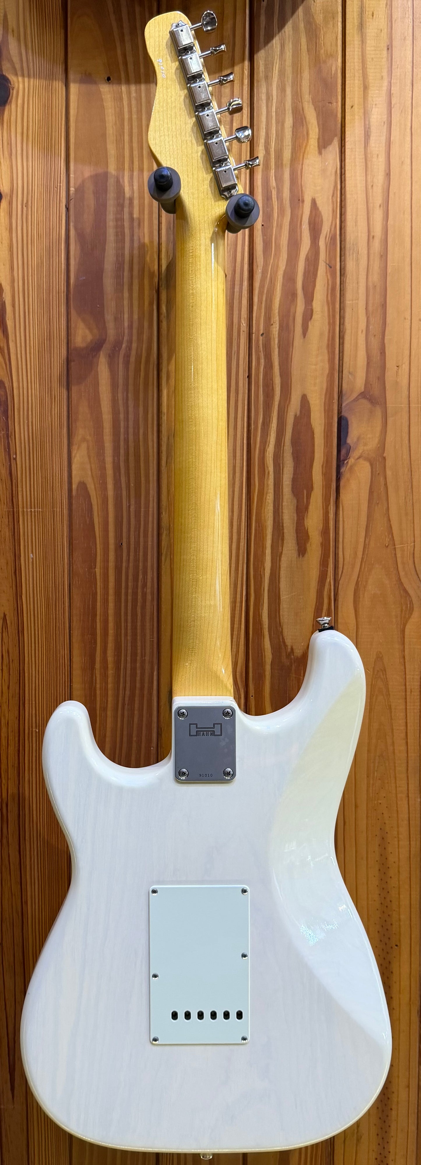 Chihoe Hahn 2010 S-Style 229 Handmade Electric Guitar - Pre-Loved