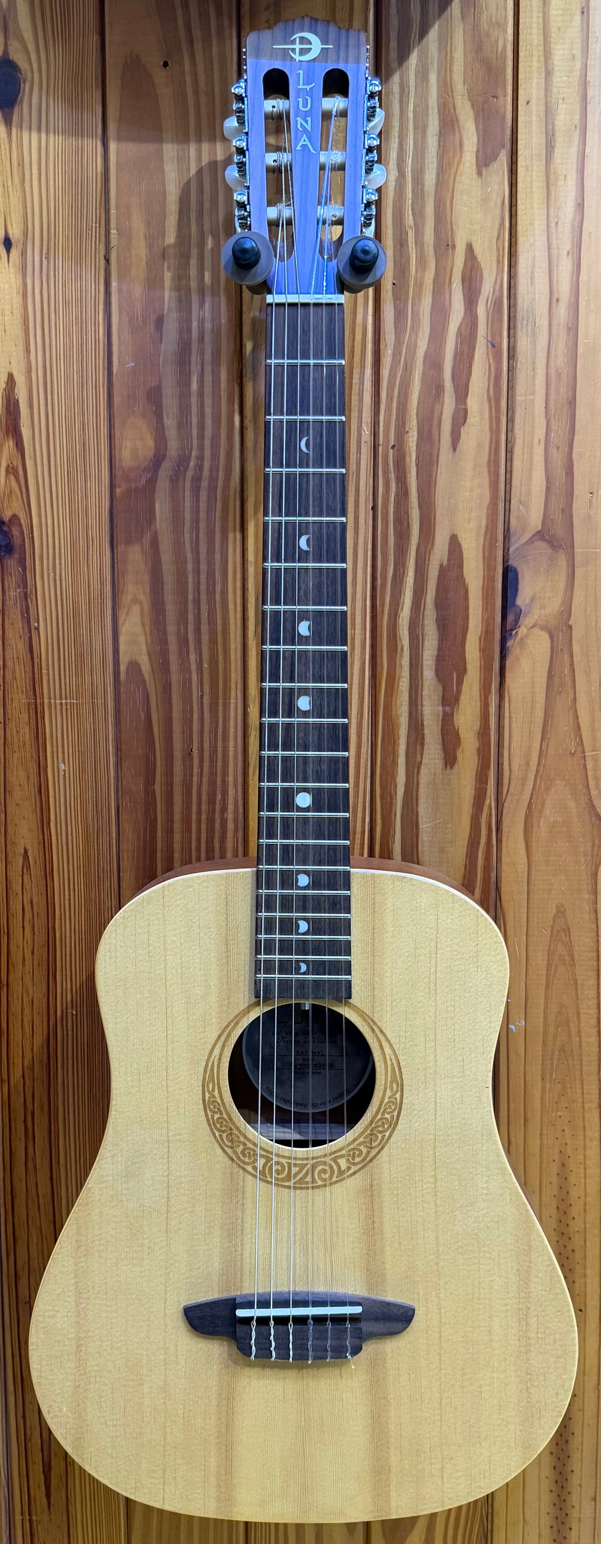 Luna Safari Nylon Travel Guitar - Pre-Loved