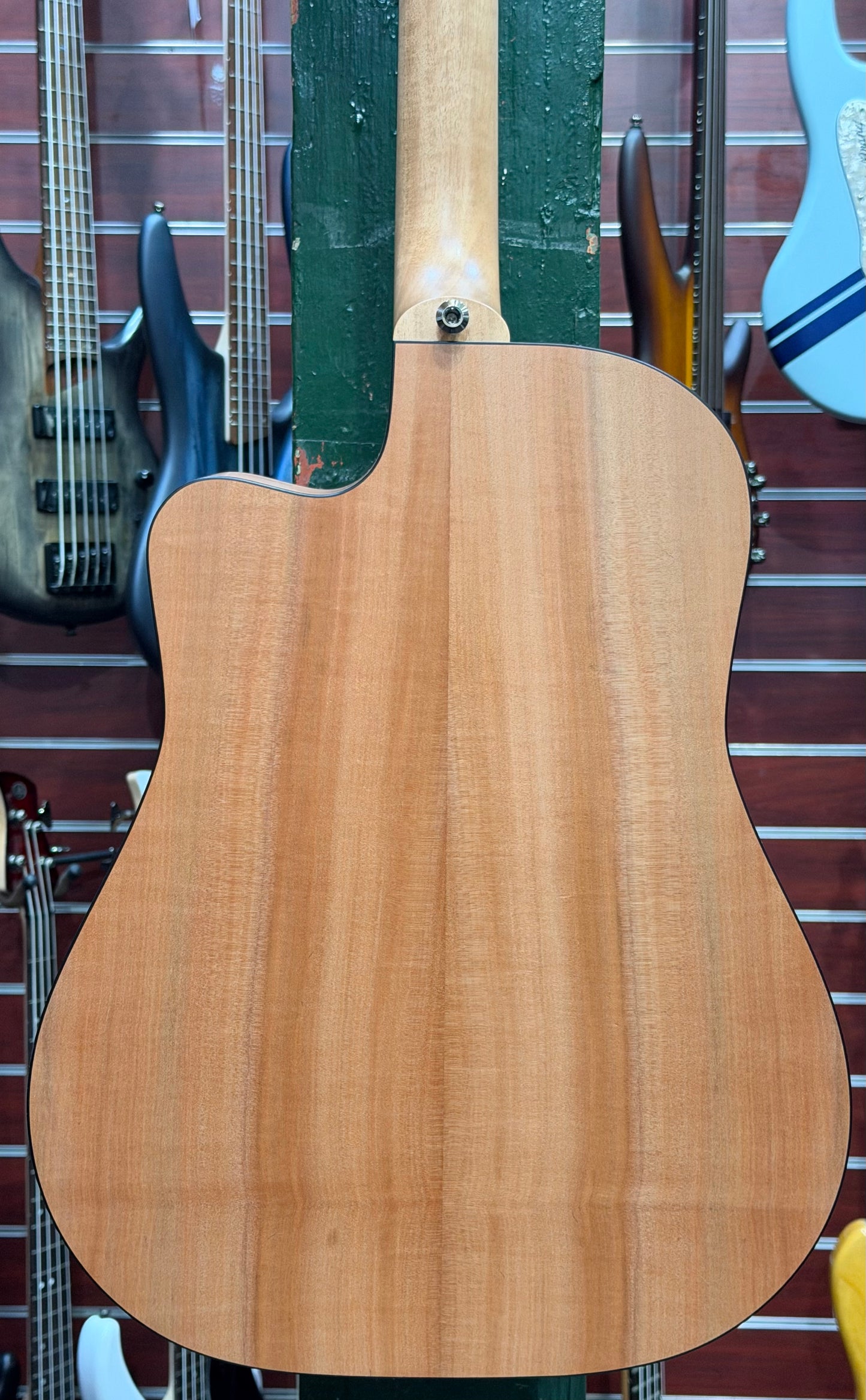 Maton RM-DNC Redwood Dreadnought Cutaway