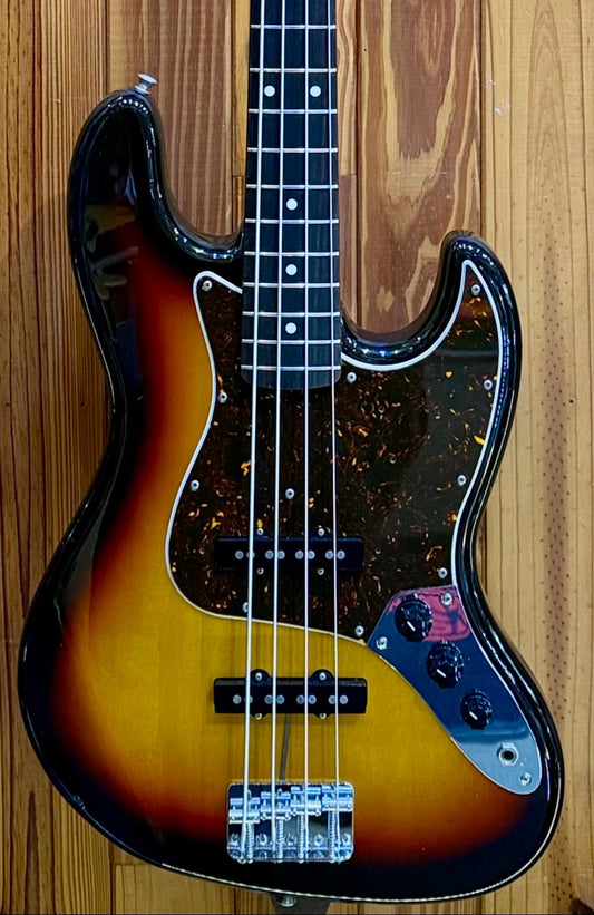 Fender Japan Exclusive Classic 60s Jazz Bass - 3 Tone Sunburst - Pre-Loved