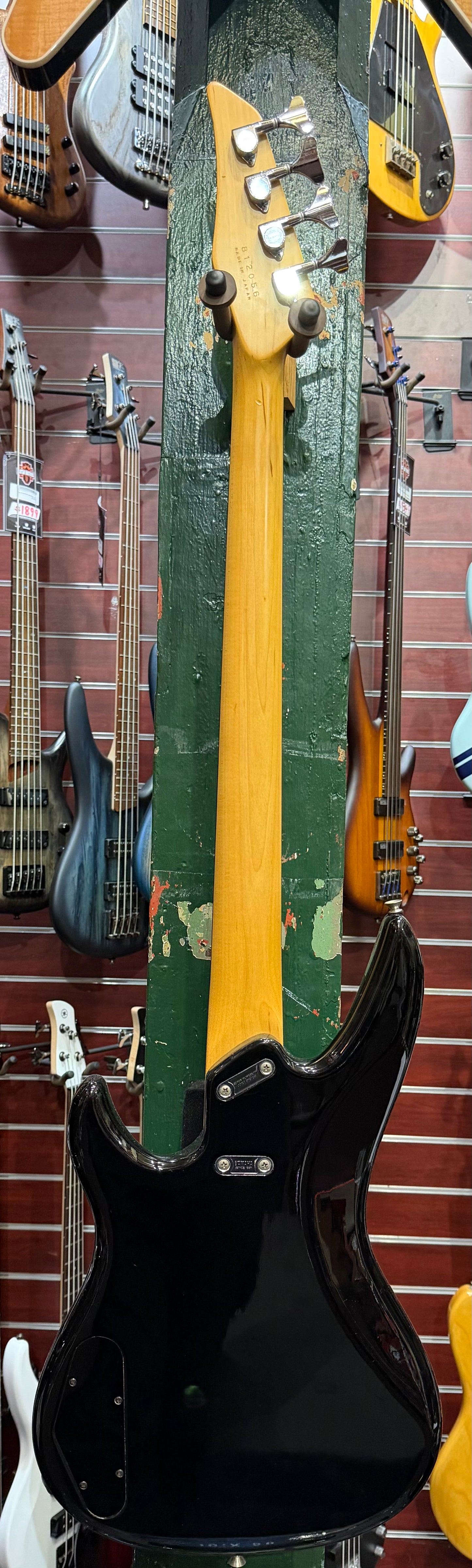 Yamaha RBX-500R Electric Bass - Black - Pre-Loved