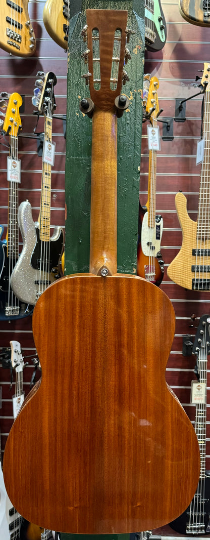 Burrows Triple 0 Parlour #009 w/ Pickup & Hard Case
