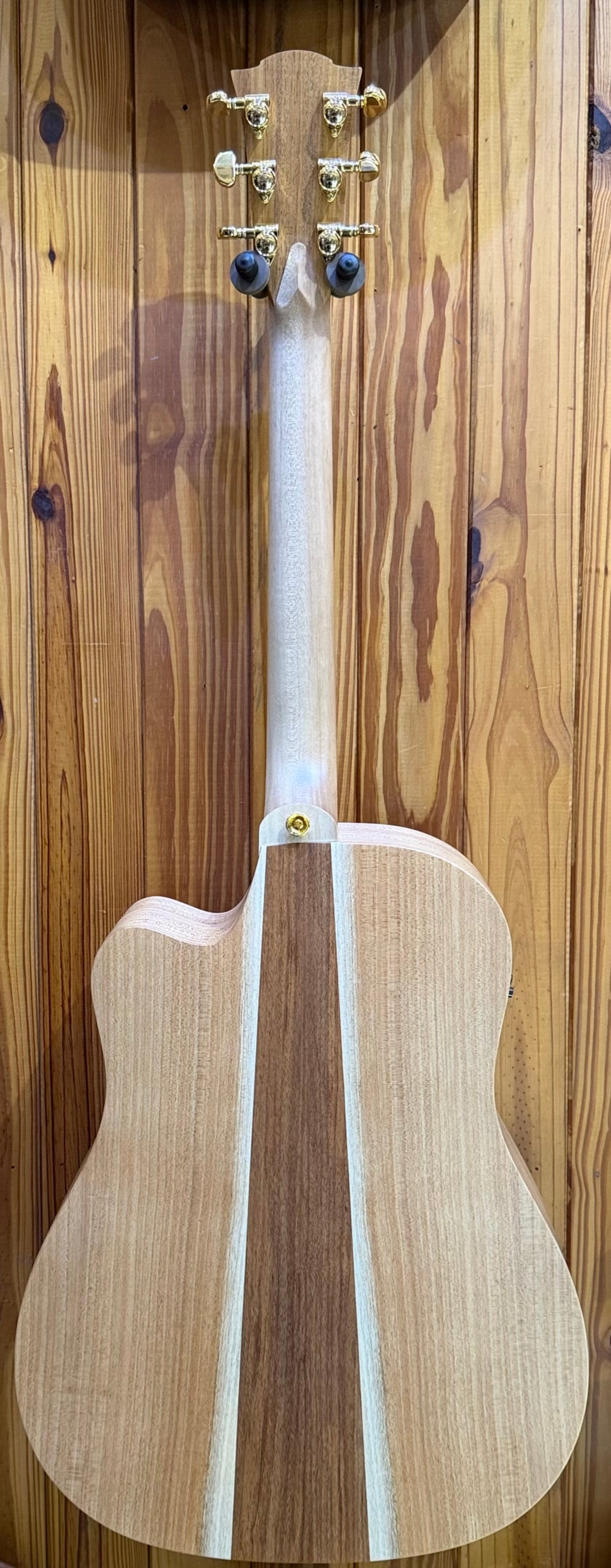 Cole Clark Fat Lady 2EC Acoustic Guitar - Redwood/Blackwood