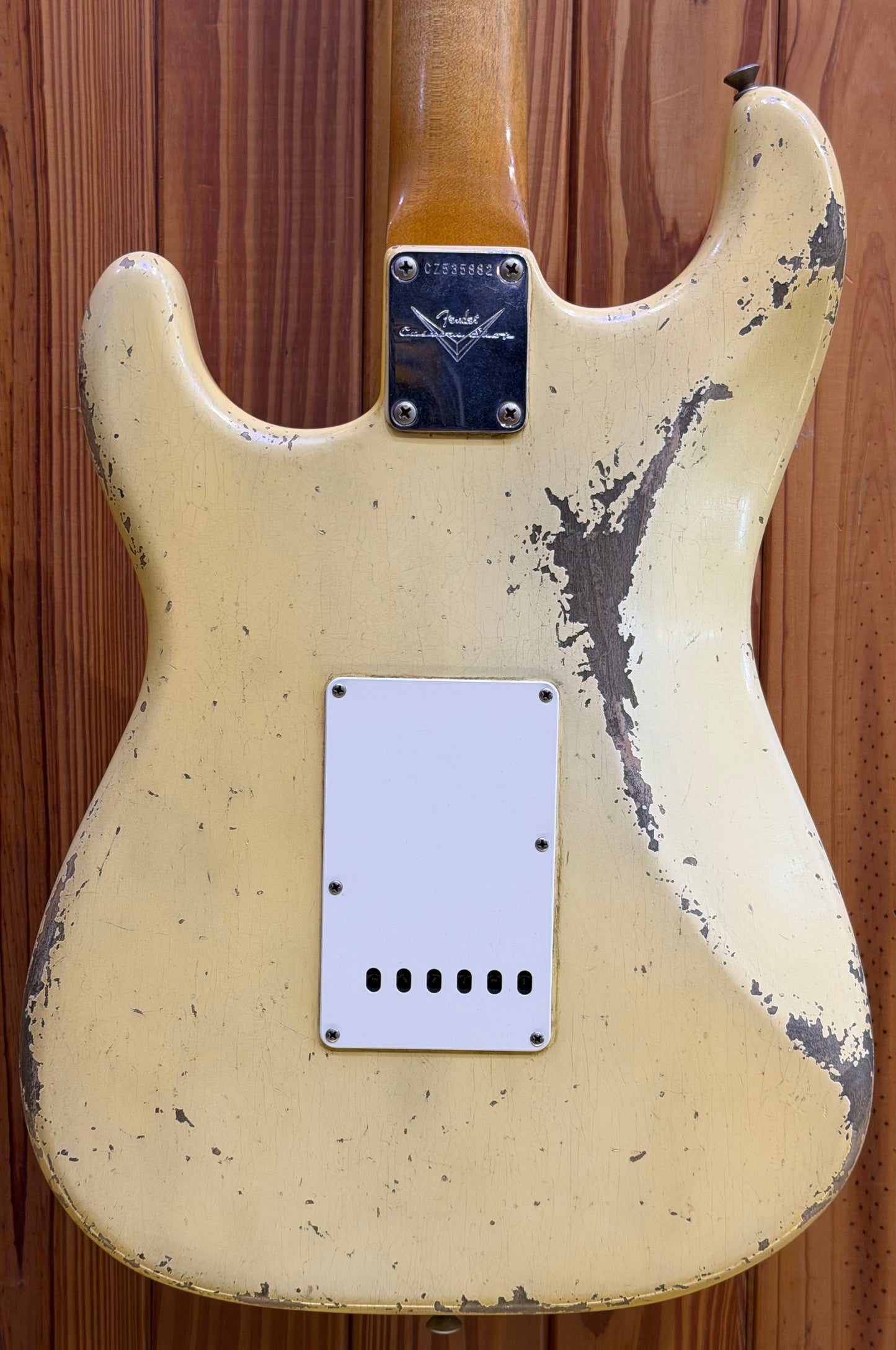 1960 Fender Custom Shop Stratocaster Masterbuilt “Dale Wilson”  Aged White Relic