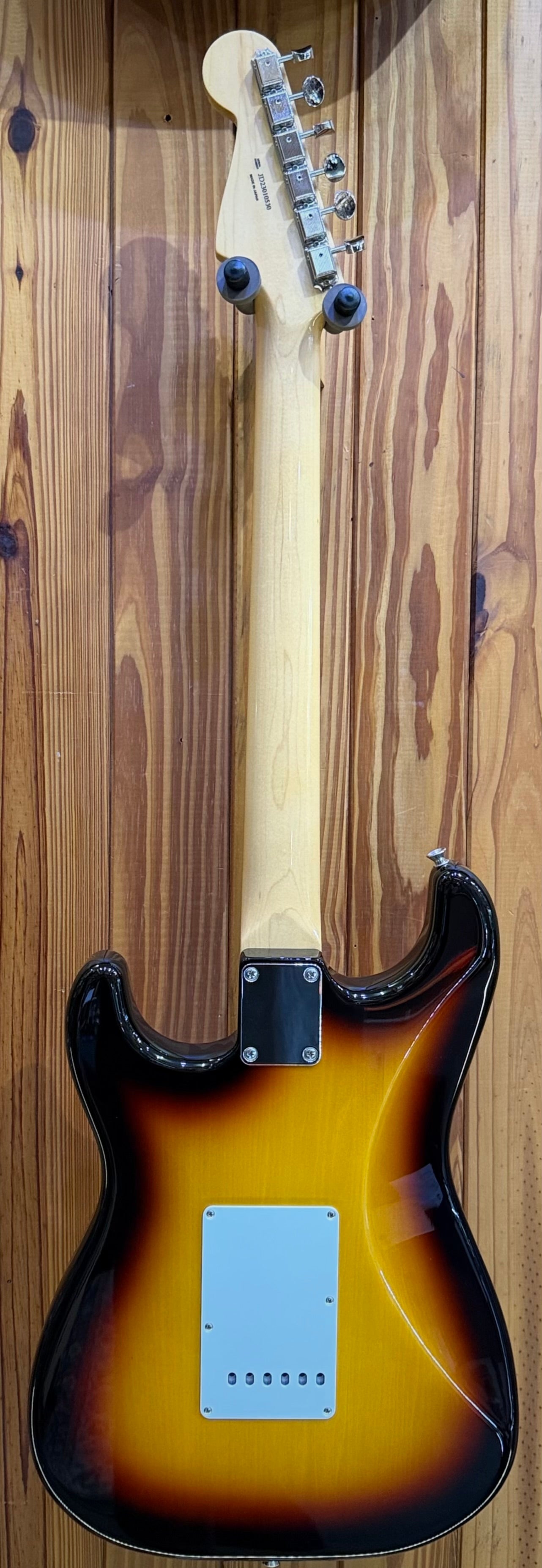 Fender Made in Japan Traditional '60s Stratocaster- 3 Tone Sunburst - Pre-Loved