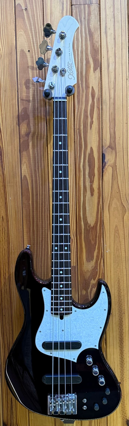 Xotic XJ-1T 4-String Jazz Bass - Alder - Black Cherry Metallic - #3653