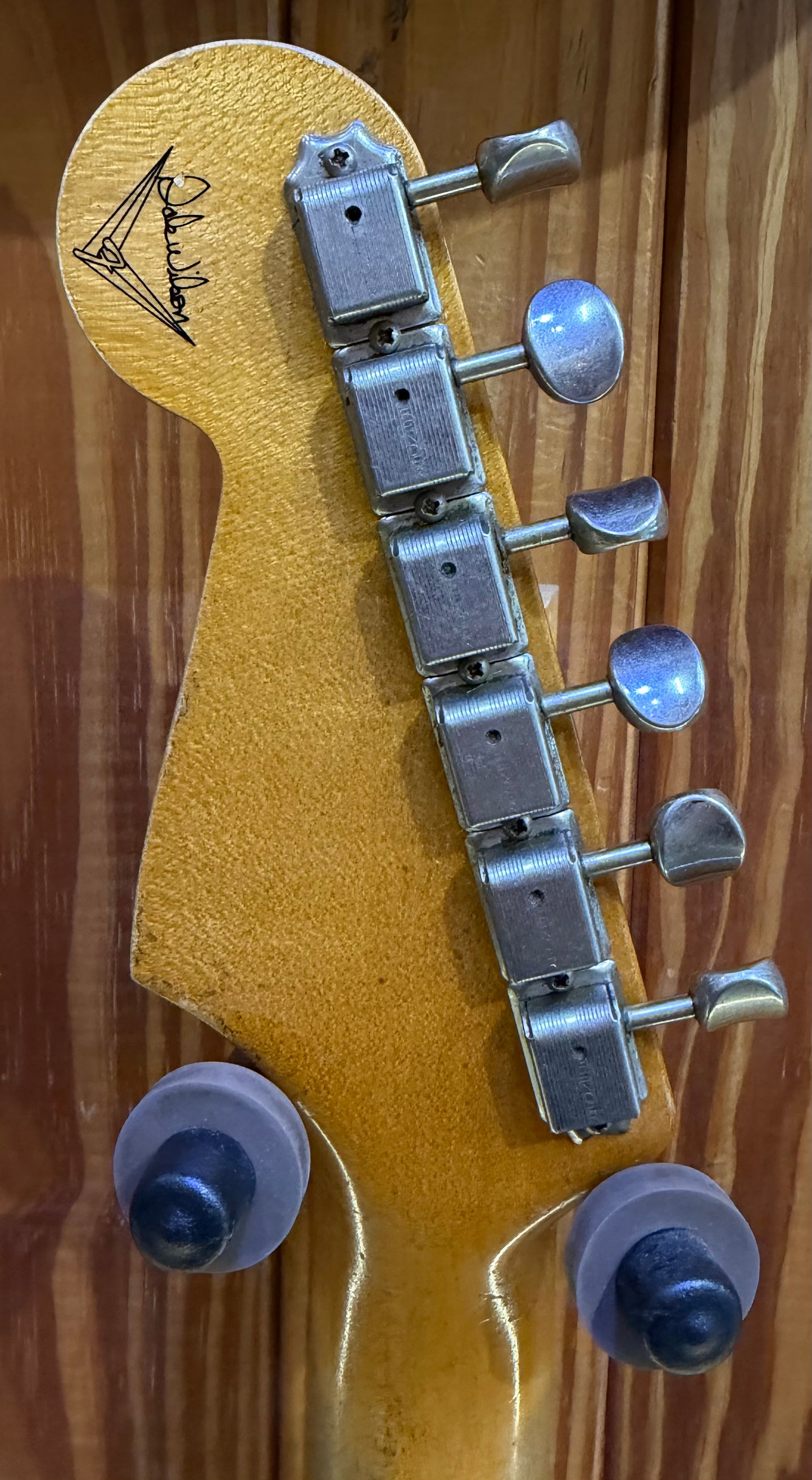 1960 Fender Custom Shop Stratocaster Masterbuilt “Dale Wilson”  Aged White Relic