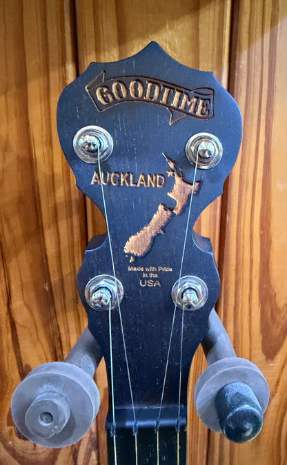 Deering Goodtime Unique 'Auckland' Banjo (Signed by Mumford & Sons) - Pre-Loved