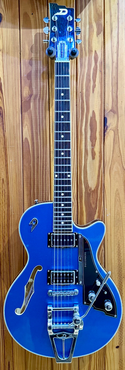 Duesenberg Starplayer III - Catalina Blue - Pre-Loved