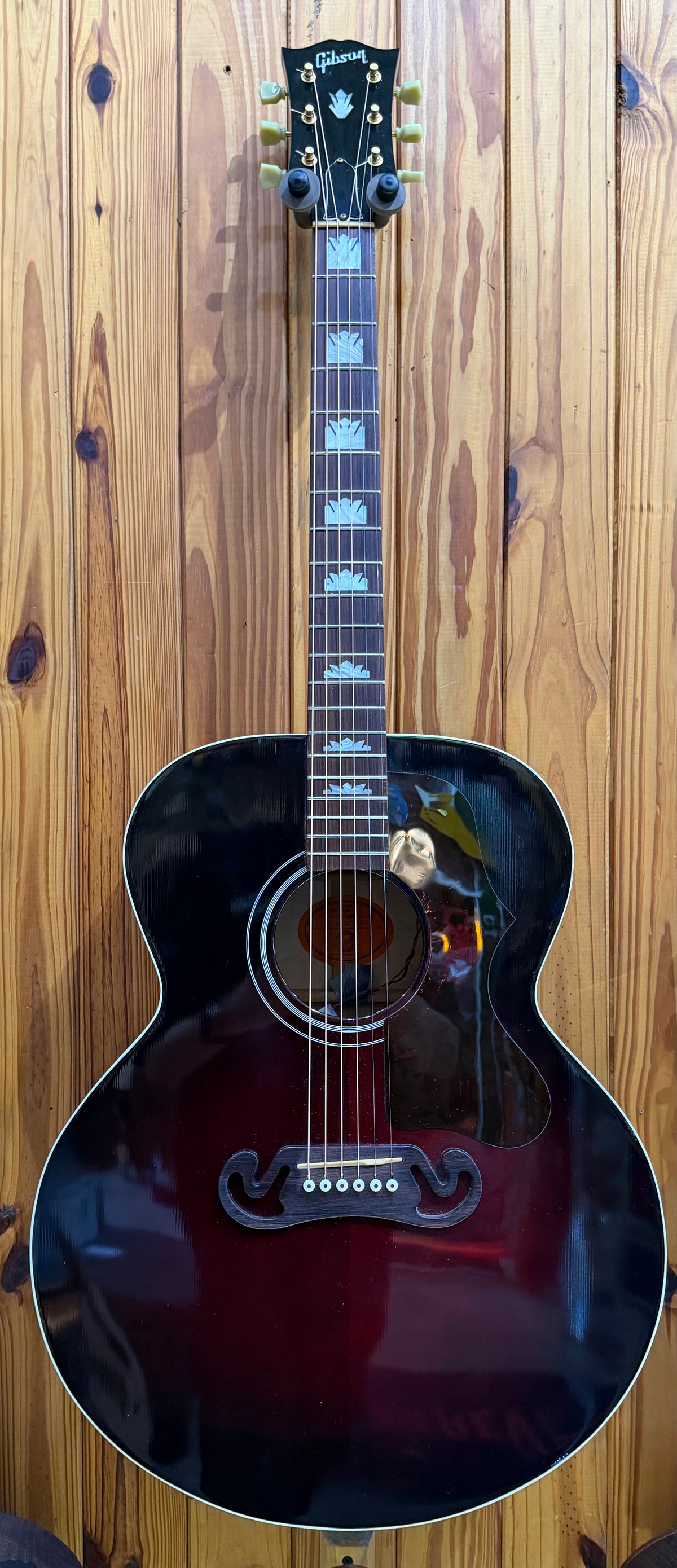 Gibson J-100 Xtra Jumbo Acoustic Guitar - Black Cherry - Pre-Loved