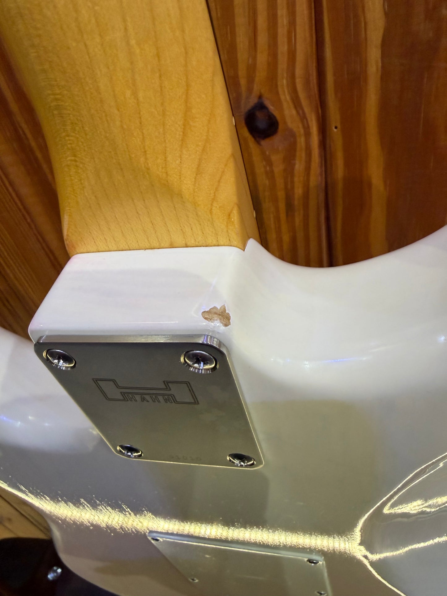 Chihoe Hahn 2010 S-Style 229 Handmade Electric Guitar - Pre-Loved