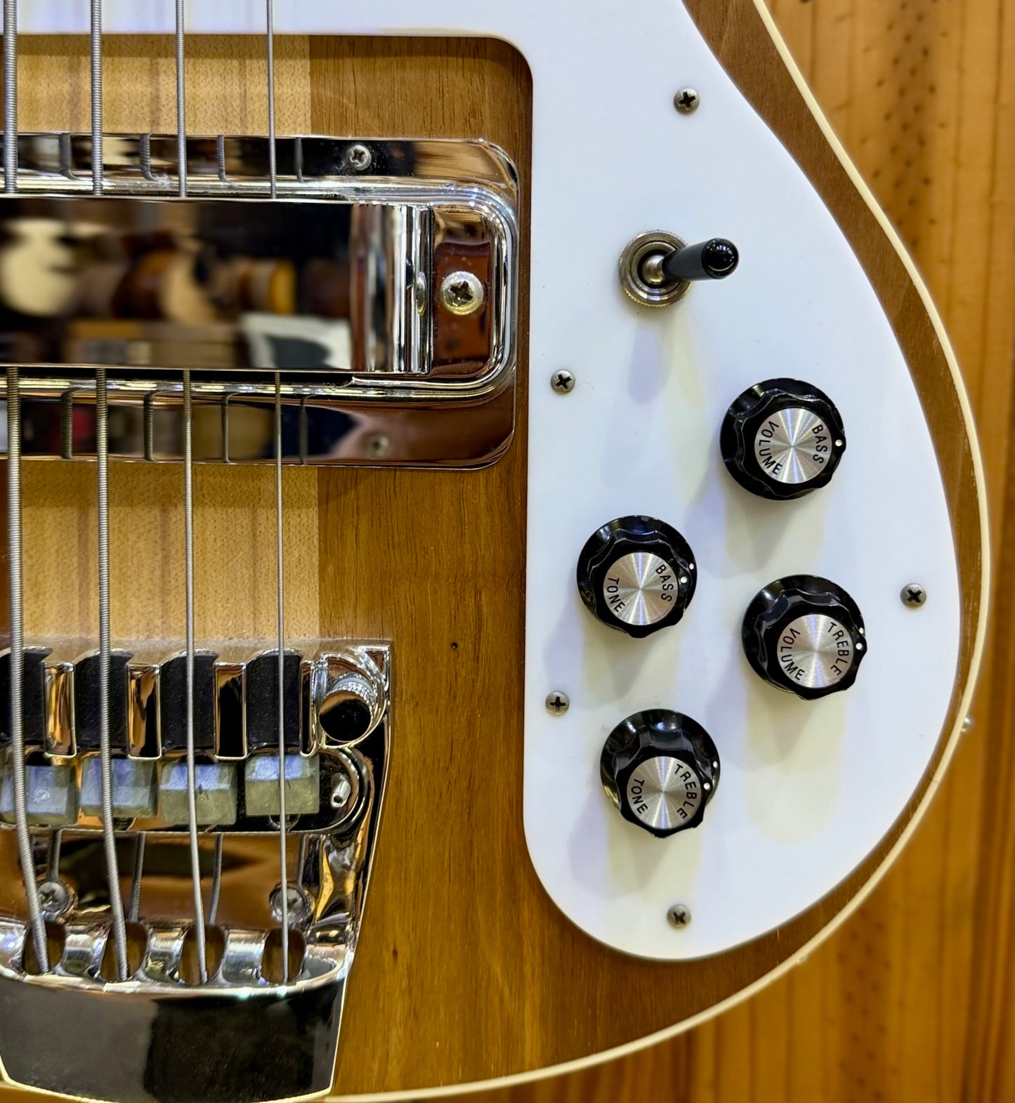Rickenbacker 2014 4003 4-String Bass Walnut - Pre-Loved