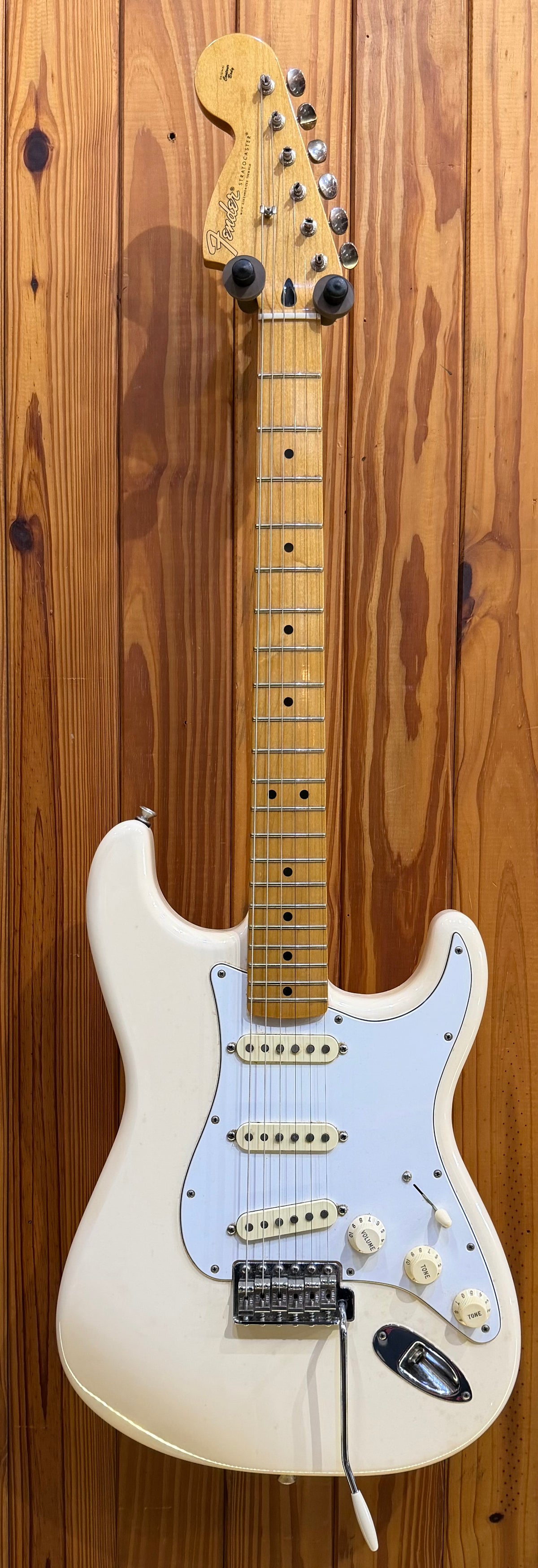 Fender Jimi Hendrix Stratocaster - Maple Fingerboard - Olympic White - Pre-Loved