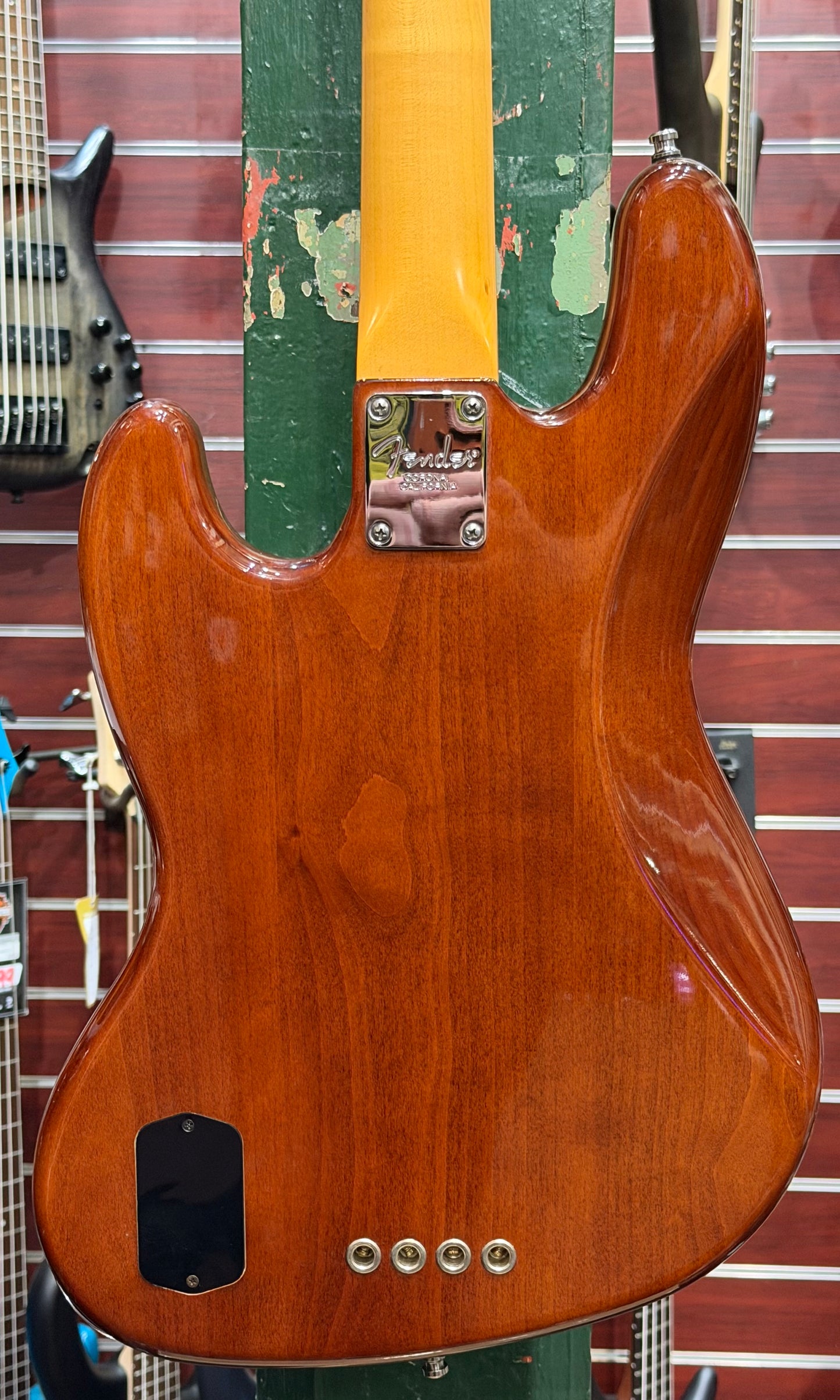 Fender Select 2013 Active Jazz Bass - Tobacco Sunburst - Pre-Loved
