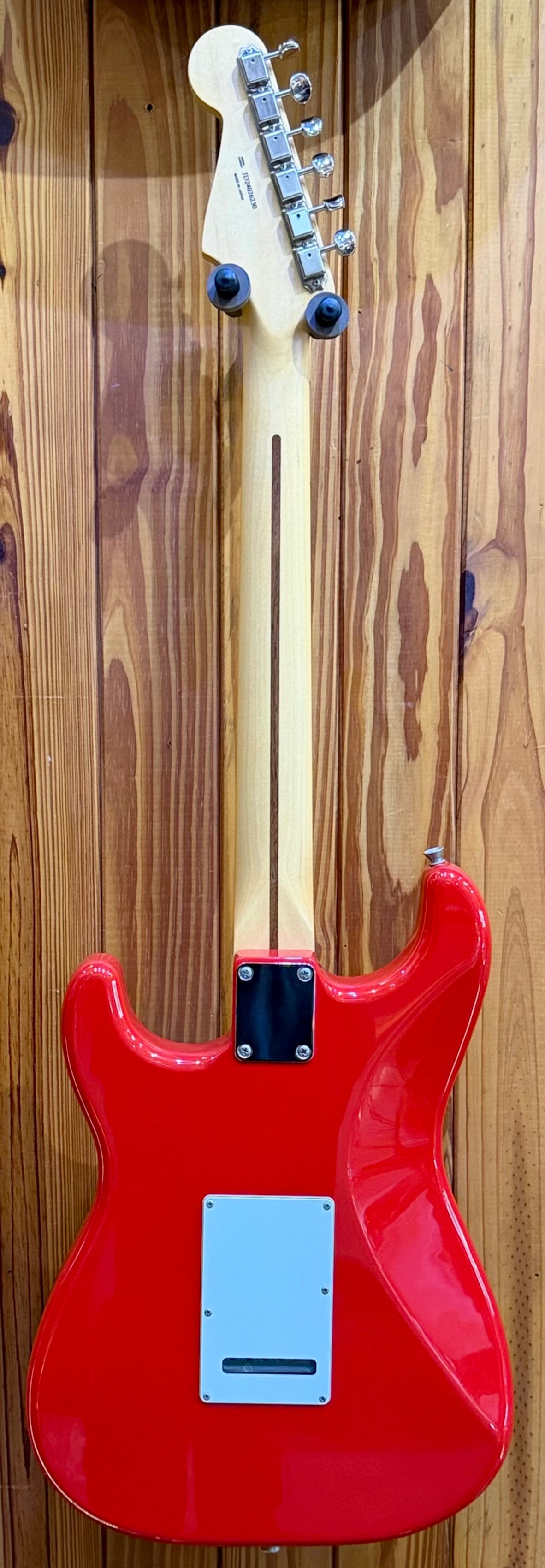 Fender Made in Japan Hybrid II Stratocaster Moderna Red - Pre-Loved