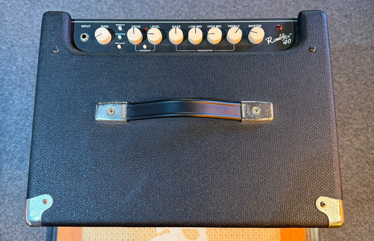 Fender Rumble 40 Bass Amplifier - Pre-Loved