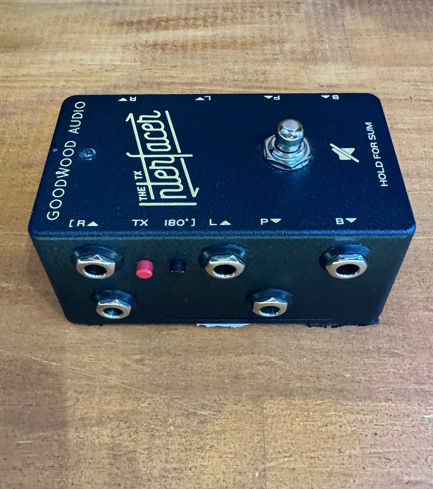Goodwood Audio 'The TX Interfacer' Pedalboard Junction Box w/ Audio Transformer - Pre-Loved