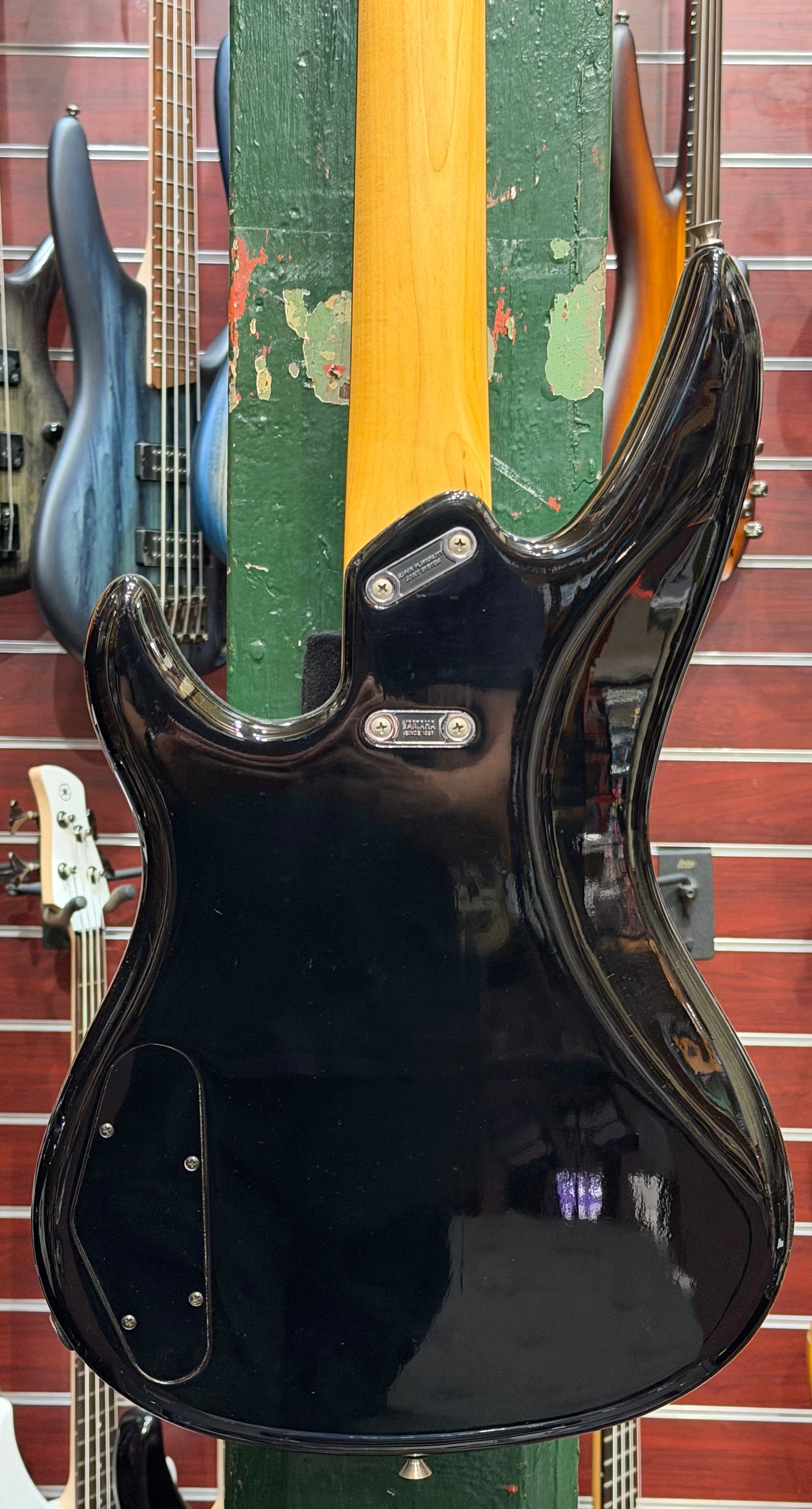 Yamaha RBX-500R Electric Bass - Black - Pre-Loved