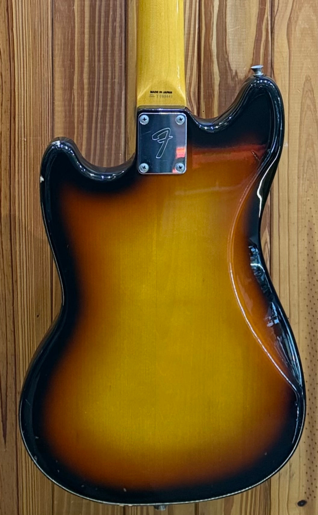 Fender Made in Japan Mustang MG69 Reissue - 3-Tone Sunburst - Pre-Loved