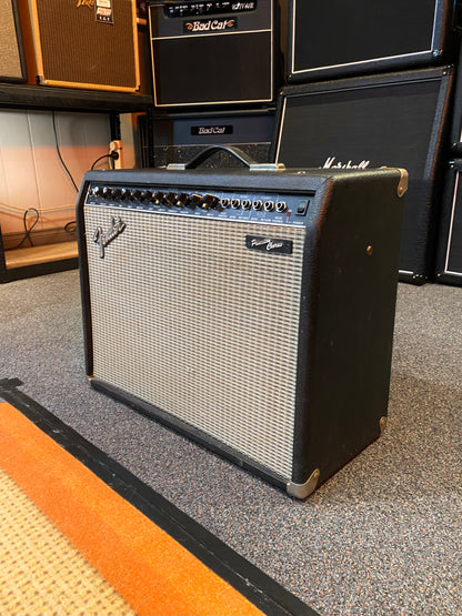 Fender Princeton Chorus 2x10 Guitar Amplifier - Pre-Loved